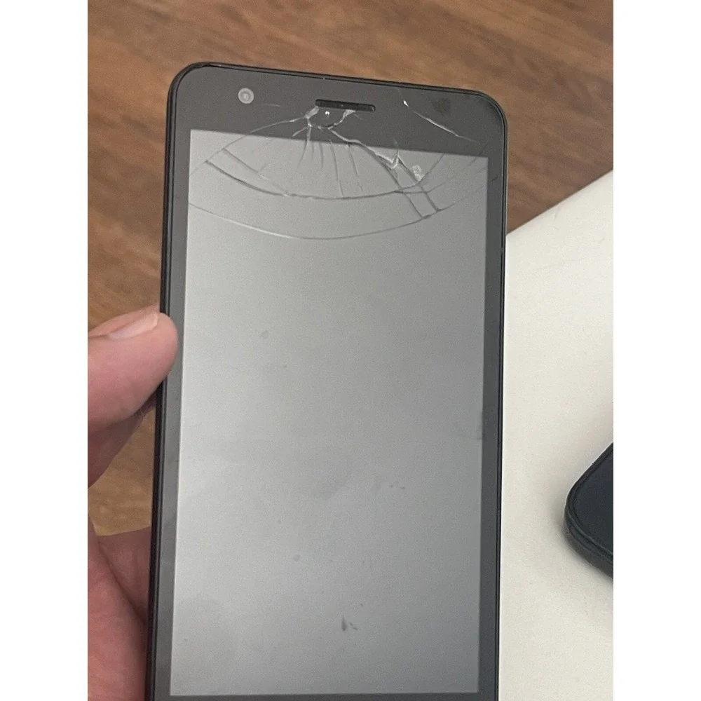 Zte Avid 559 Cell Phone ( For Parts)
